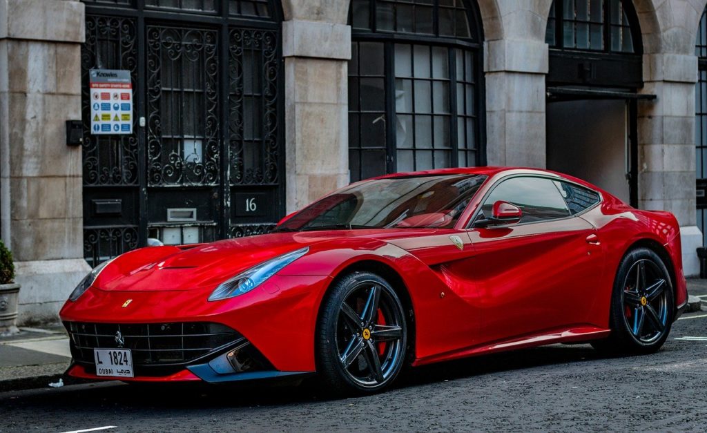 voiture Ferrari luxe